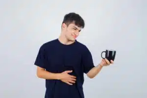 Fakta dan Tips Minum Kopi untuk Penderita Asam Lambung yang Wajib Kamu Coba